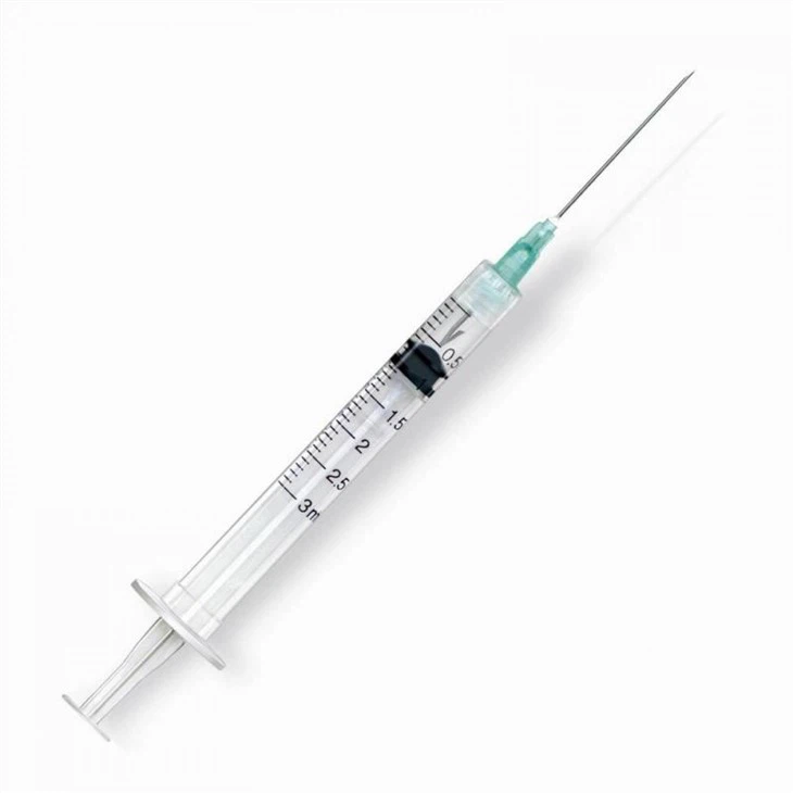 Medical Sterile Hospital Plastová jednorazová injekčná striekačka 3ml s ihlou Luer Lock Slip